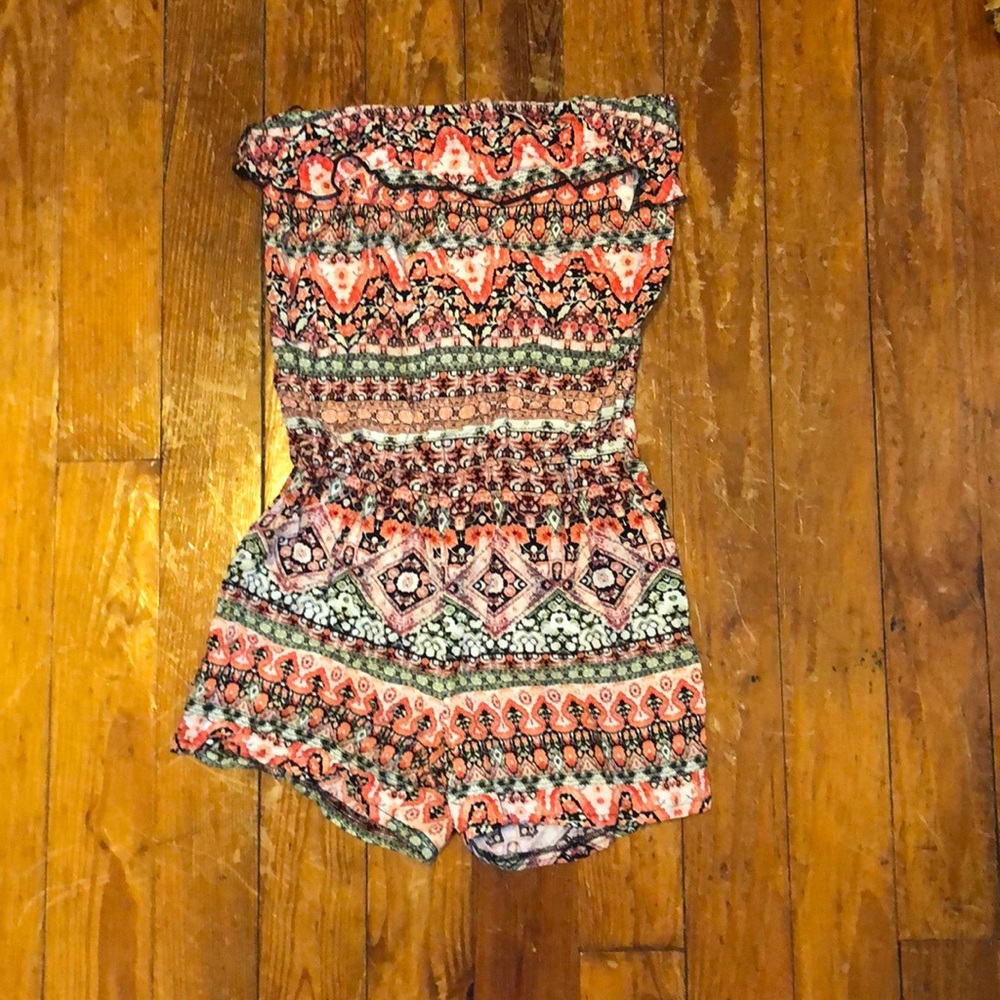 Women’s size L Nana Romper